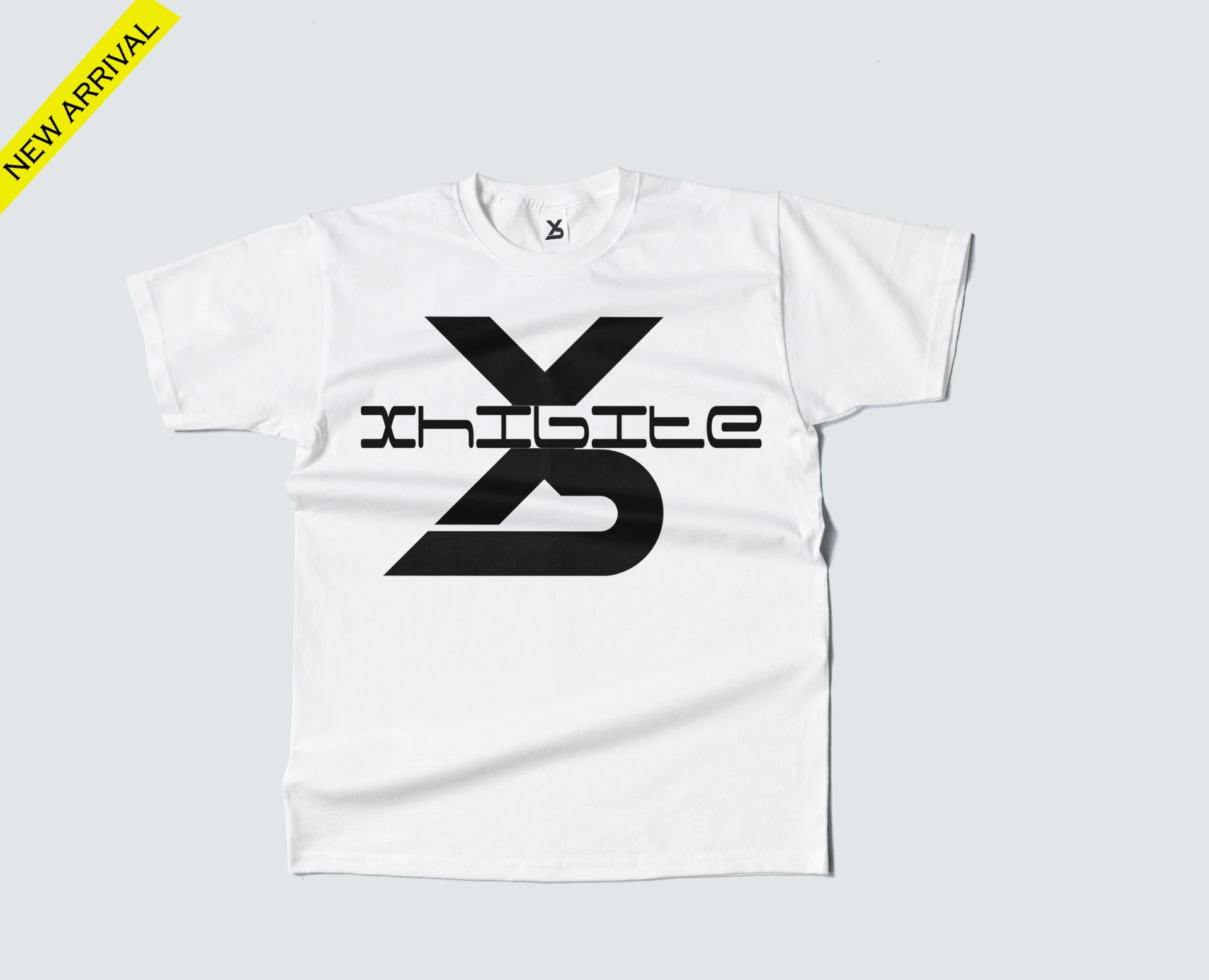 Xhibite cut Tee- Black and white
